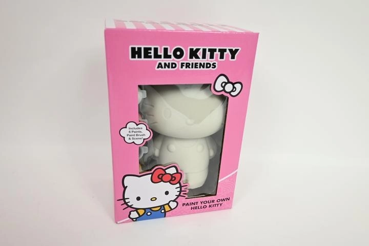 Hello Kitty – set creativ pentru pictarea unei figurine