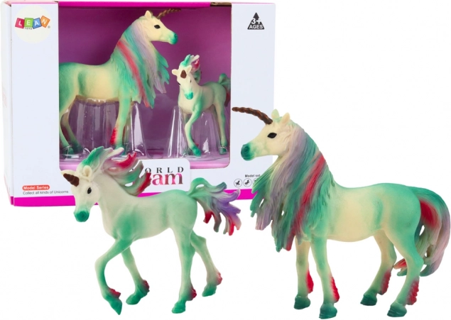 Figurine colecționabile unicorni verzi – adult și pui, set 2 buc