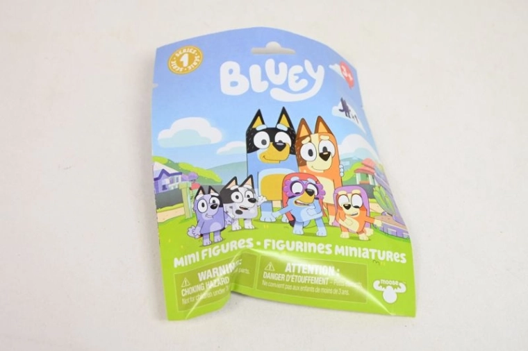 Bluey – minifigurină în punguță misterioasă (blind bag) 1 buc. – mix