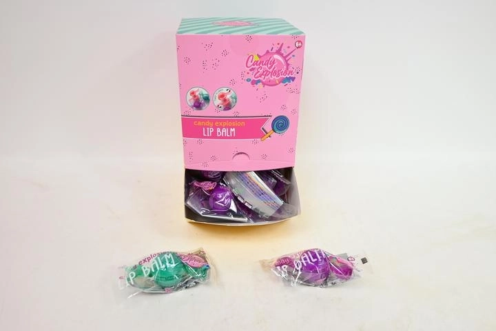 Create it! Candy luciu de buze în ambalaj tip bomboană