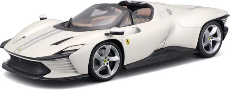 Bburago Ferrari Daytona SP3 alb 1:18