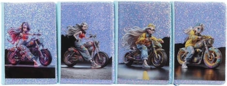 Caiet – fată pe motocicletă