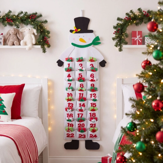 Calendar advent cu om de zăpadă din fetru, pentru agățat