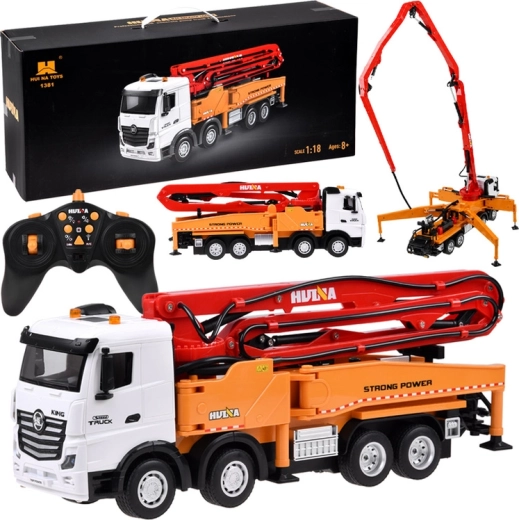 Camion RC cu pompă de beton Huina 1381 1:18 cu lumini și sunete