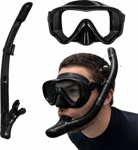 Set pentru snorkeling – mască neagră cu sticlă panoramică și snorkel uscat