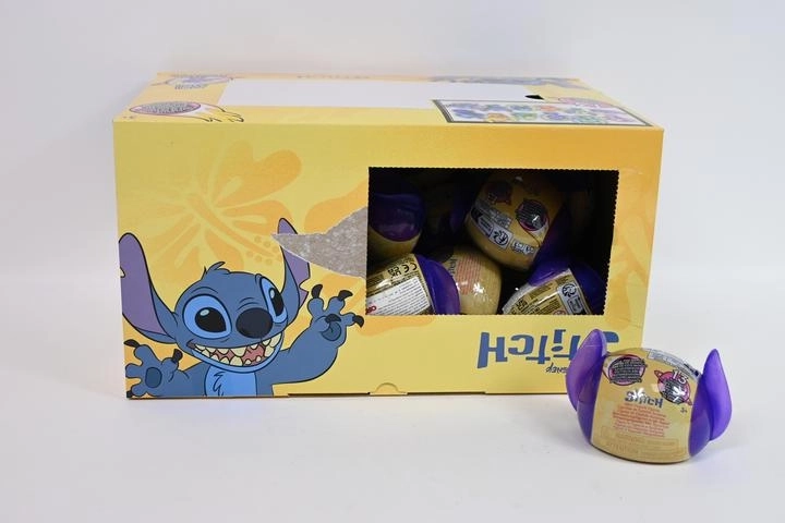 Figurină Disney Stitch în capsulă – seria surpriză hawaiană