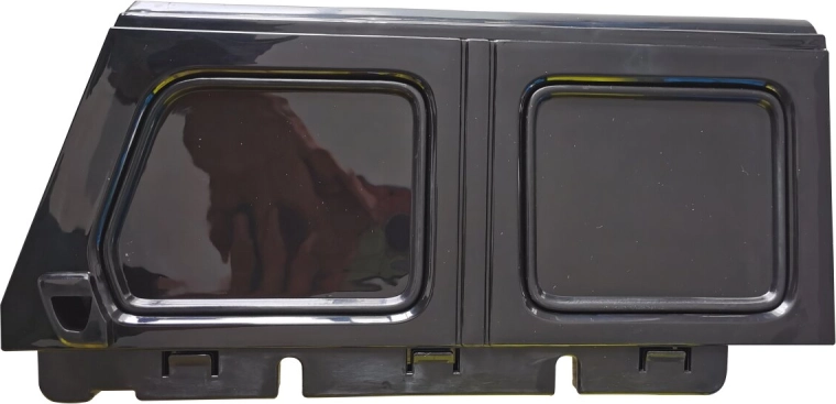 Ușă laterală stângă pentru mașinuța electrică Mercedes-Benz AMG G63, neagră - 1 bucată