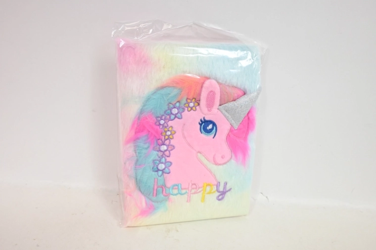 Jurnal plușat cu unicorn