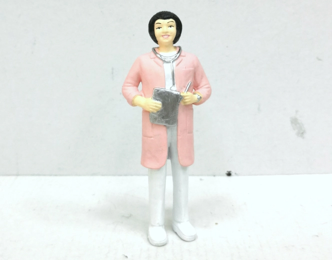 Figurină doctoriță 12,2 cm - 1 bucată