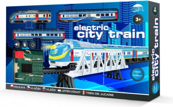 Trenulețul Express cu trecere la nivel