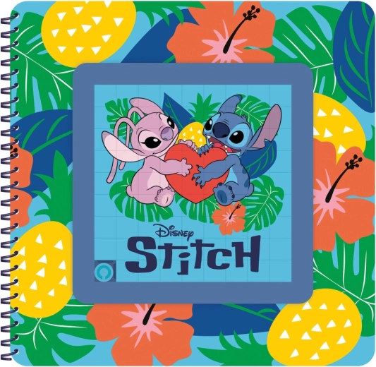 Caiet Lilo și Stitch cu labirint