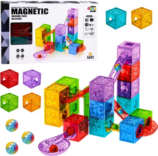 Set de construcție magnetic – cuburi transparente colorate cu pistă pentru bile (33 de piese)