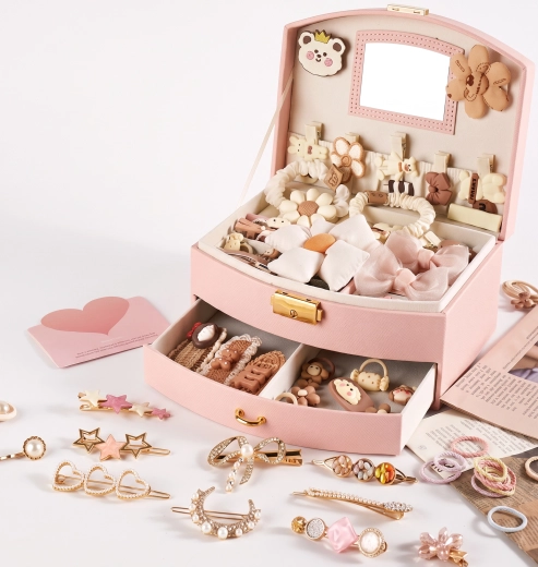 Cutie de bijuterii cu accesorii pentru păr
