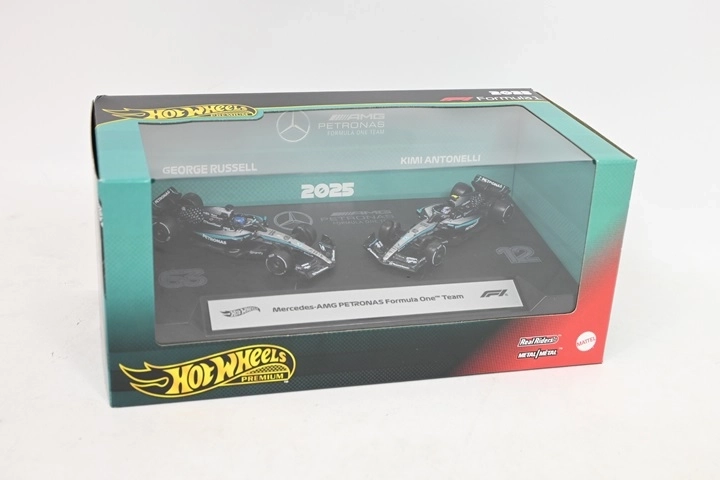Hot Wheels Premium Formula 1 Mercedes‑AMG – pachet 2 bucăți