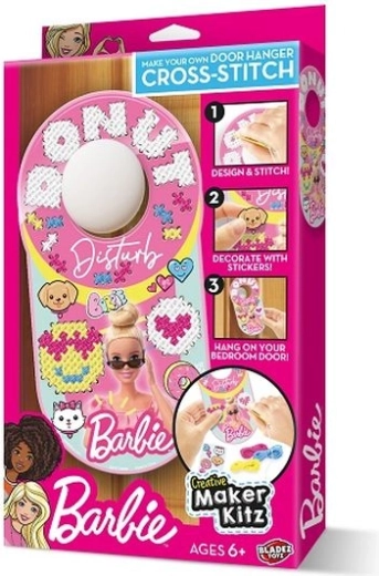 Set creativ Barbie – agățătoare brodată pentru ușă