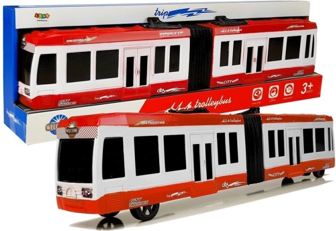 Autobuz articulat cu volant roșu