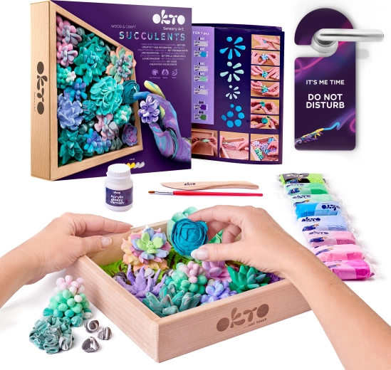Okto Tenderness set artistic – suculente în ramă de lemn 21 × 21 cm