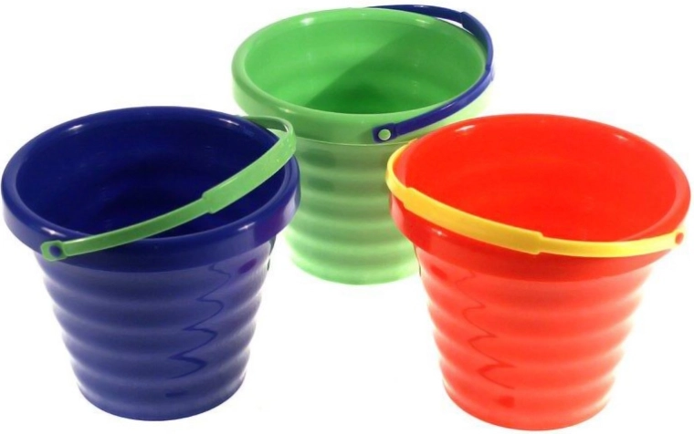 Găletușă pentru nisip pentru copii 16 cm cu mâner 1,4 l - 1 buc