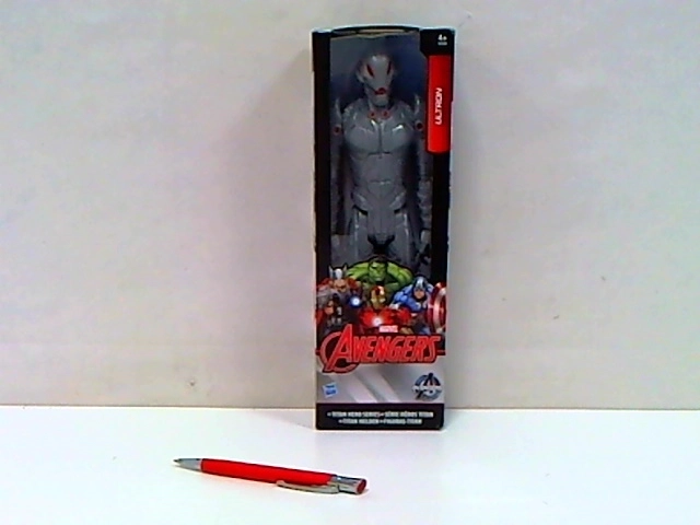 Figurină Thor Marvel Avengers Titan Hero Series 30 cm