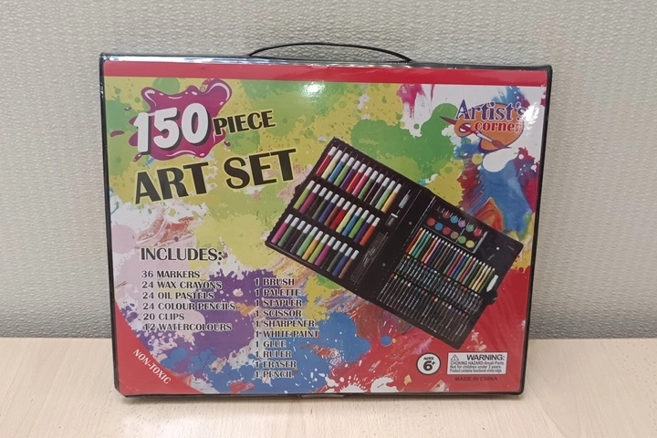 Set de pictură și desen, 150 de piese