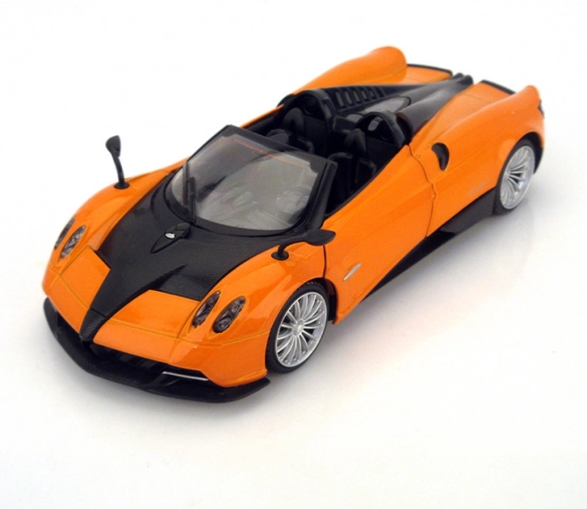 Mașină model Pagani Huayra Roadster 1:24