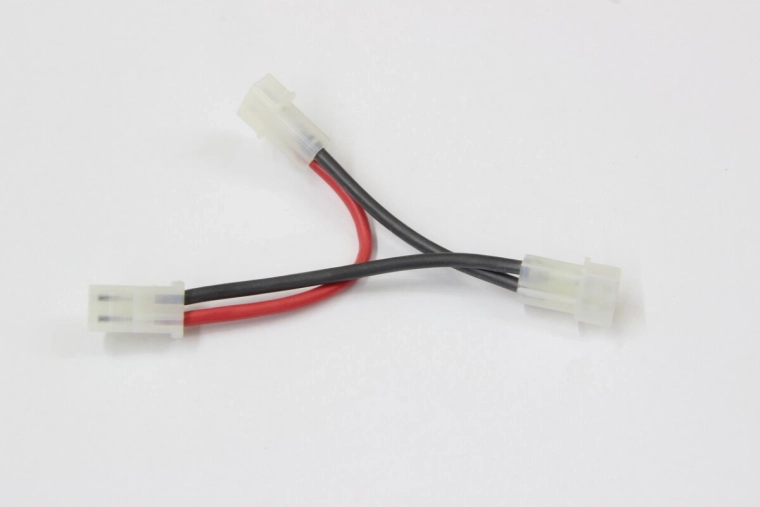 Cablu Y pentru baterie AMP cu conductor din silicon și contacte placate cu aur