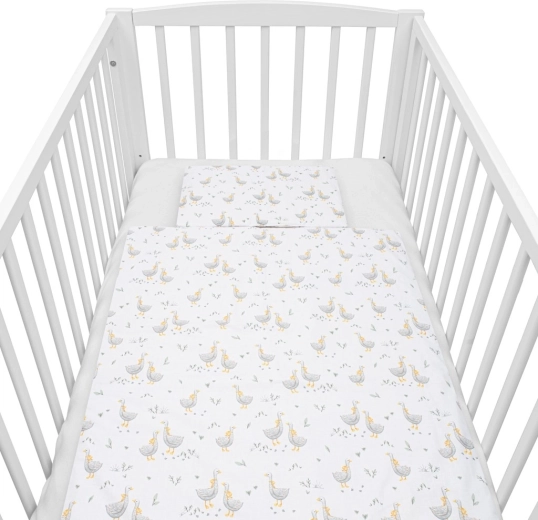 Set din bumbac pentru pătuț cu umplutură NEW BABY Găscuțe 90 × 120 cm