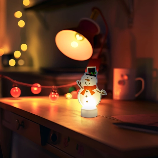 Decorațiune LED om de zăpadă cu lumină albă caldă, alimentată cu baterii