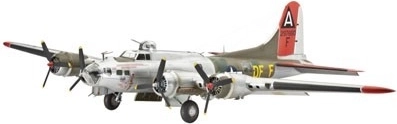 Maketa din plastic a bombardierului B-17G Flying Fortress