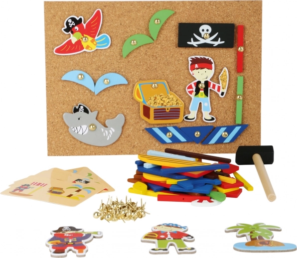 Joc creativ din lemn Pirați – set de bătut small foot