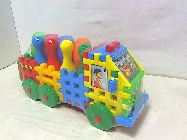 Set de construcție – camion cu popice