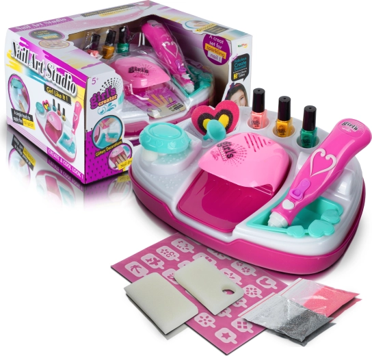 Studio artistic pentru îngrijirea unghiilor