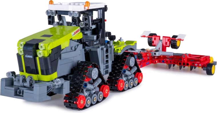 Set de construcție CaDA Claas Xerion 5000 Trac TS 1:32