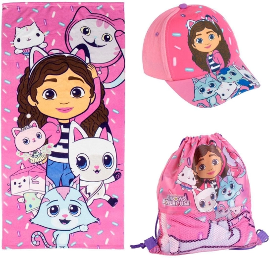 Set cadou: prosop de plajă, șapcă cu cozoroc și sac Gabby's Dollhouse