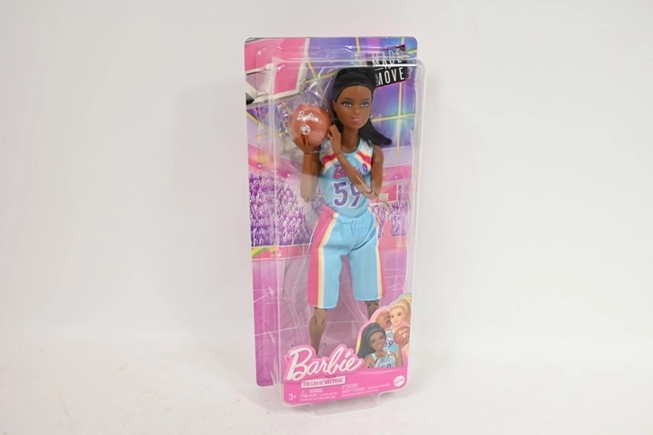 Păpușă Barbie tematică baschetbalistă cu minge