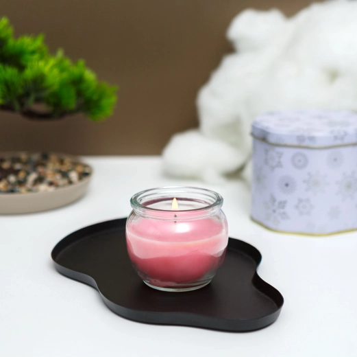 Lumânare parfumată cu aromă de floare de lotus, 70 g