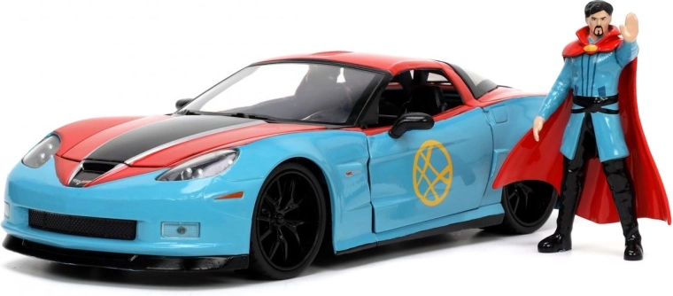 Model auto Marvel Doctor Strange Chevy Corvette 1:24 cu figurină