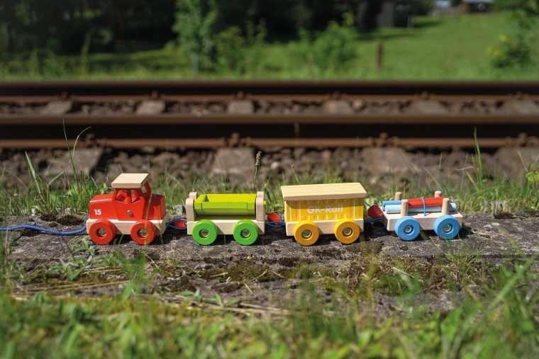 Tren de marfă din lemn GK-Rail