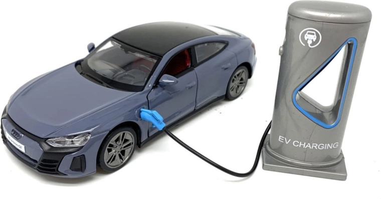 MSZ Audi RS e-tron GT mașină electrică 1:36 cu lumină și sunet - 1 bucată