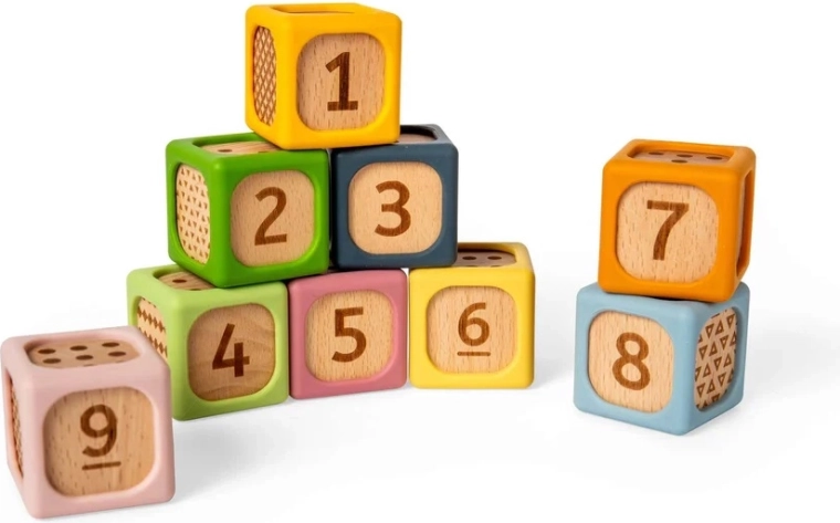 Bigjigs Toys cuburi de sortare din lemn și silicon (9 buc.)