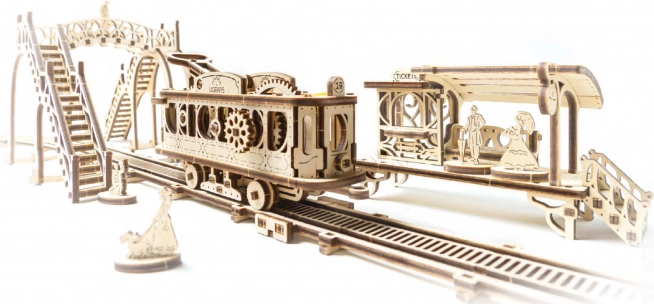 Set mecanic din lemn UGEARS linie de tramvai Mechanical Town