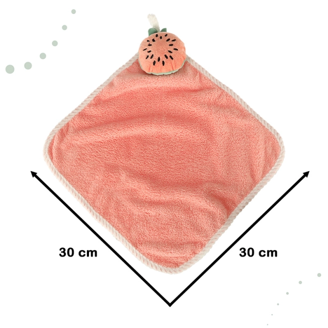 Dimensiune ideală 30 × 30 cm pentru mânuțele copiilor