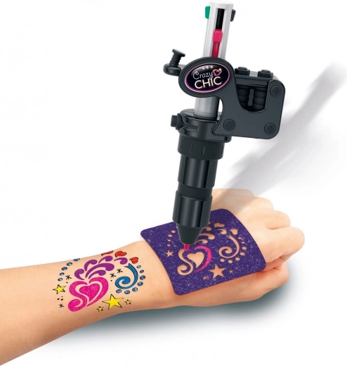 Desen și pulverizare prin șabloane