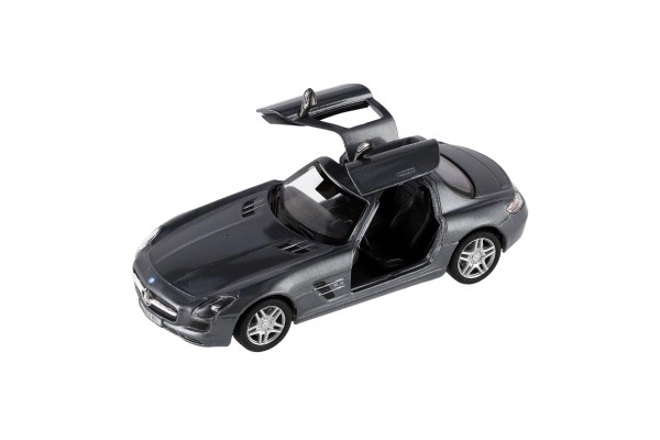 Model de mașină Mercedes-Benz SLS AMG cu mecanism de retragere