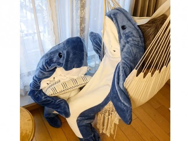 Pijama cu glugă tip rechin pentru iarnă