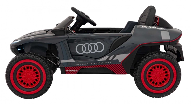 Audi RSQ E-TRON vehicul Gri