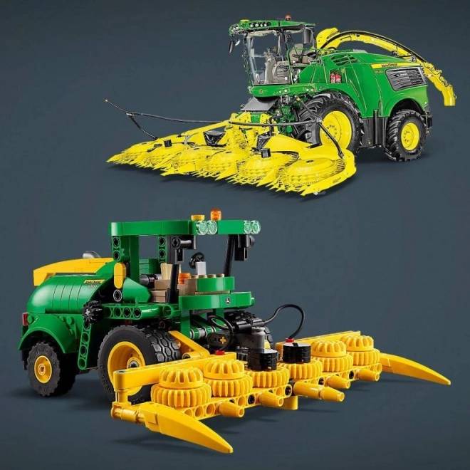 Recoltător de furaje John Deere 9700 de la LEGO Technic