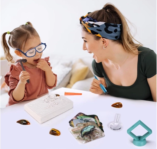 Învățare prin joacă pentru micii exploratori