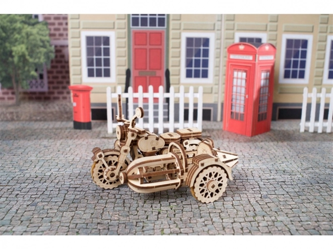 Puzzle mecanic din lemn 3D Ugears - camion militar
