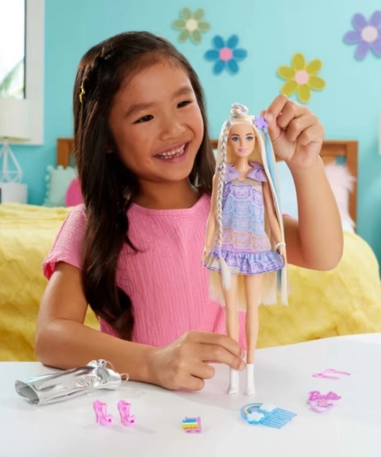 Păpușă Barbie coafuri distractive